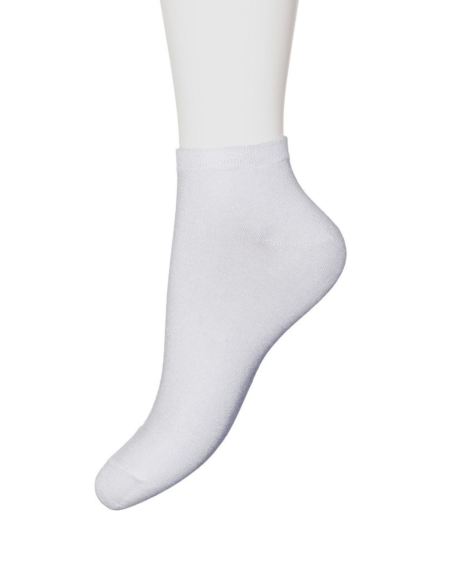 Bonnie Doon BD041099 Bamboo Short Sock - White soft and breathable bamboo mix low ankle socks.