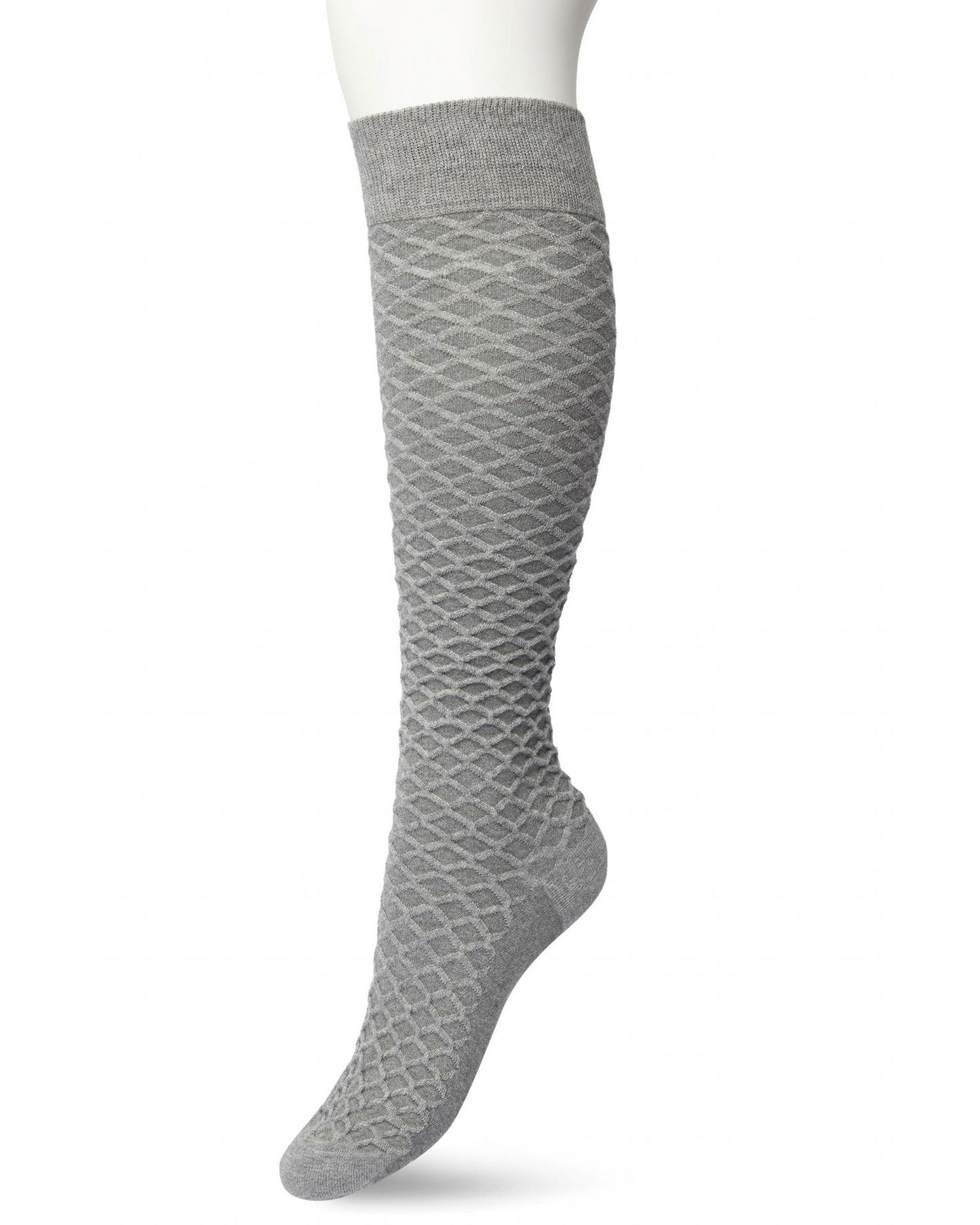 Bonnie Doon BP211506 Cable Knee-highs - Grey (medium grey heather) soft and warm knitted knee-high socks with a criss-cross diamond textured pattern
