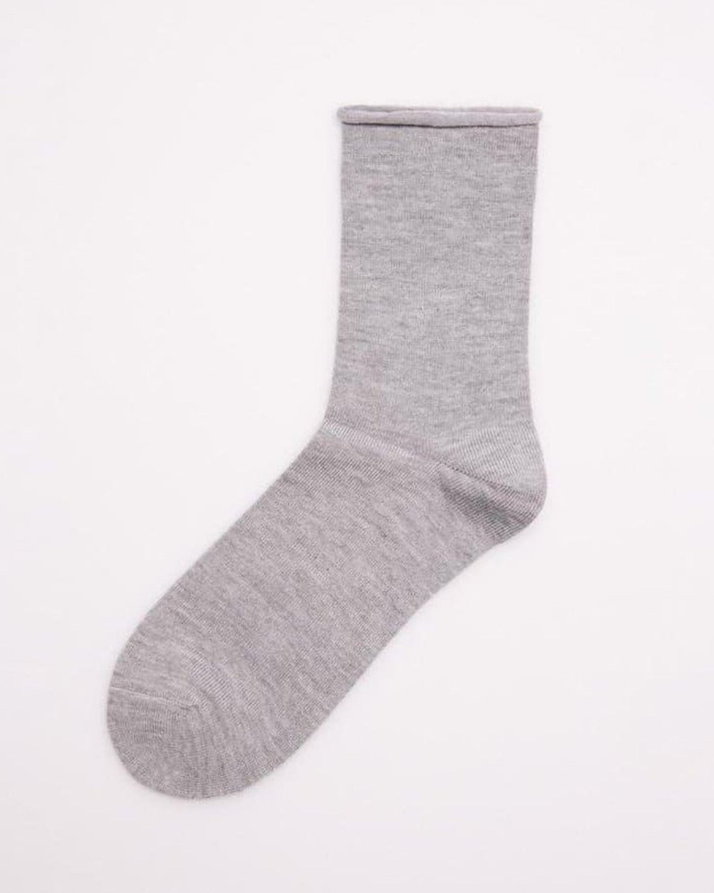 Ysabel Mora 12347 Bambú Sin Puno Sock - Light fleck grey no cuff roll top quarter high bamboo socks with shaped heel and flat toe seam.