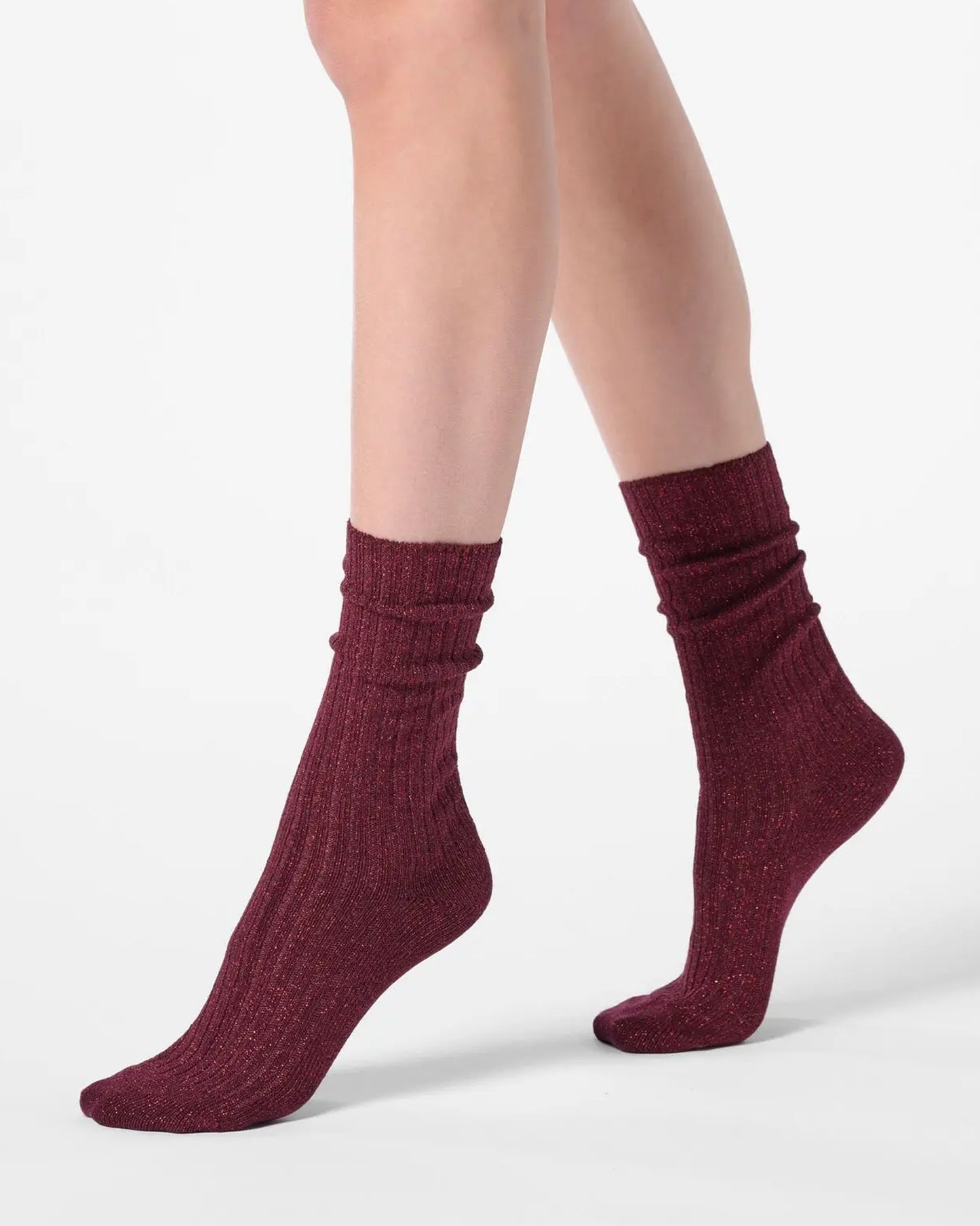 Dark maroon red ribbed scrunched ankle socks with sparkly silver lamé