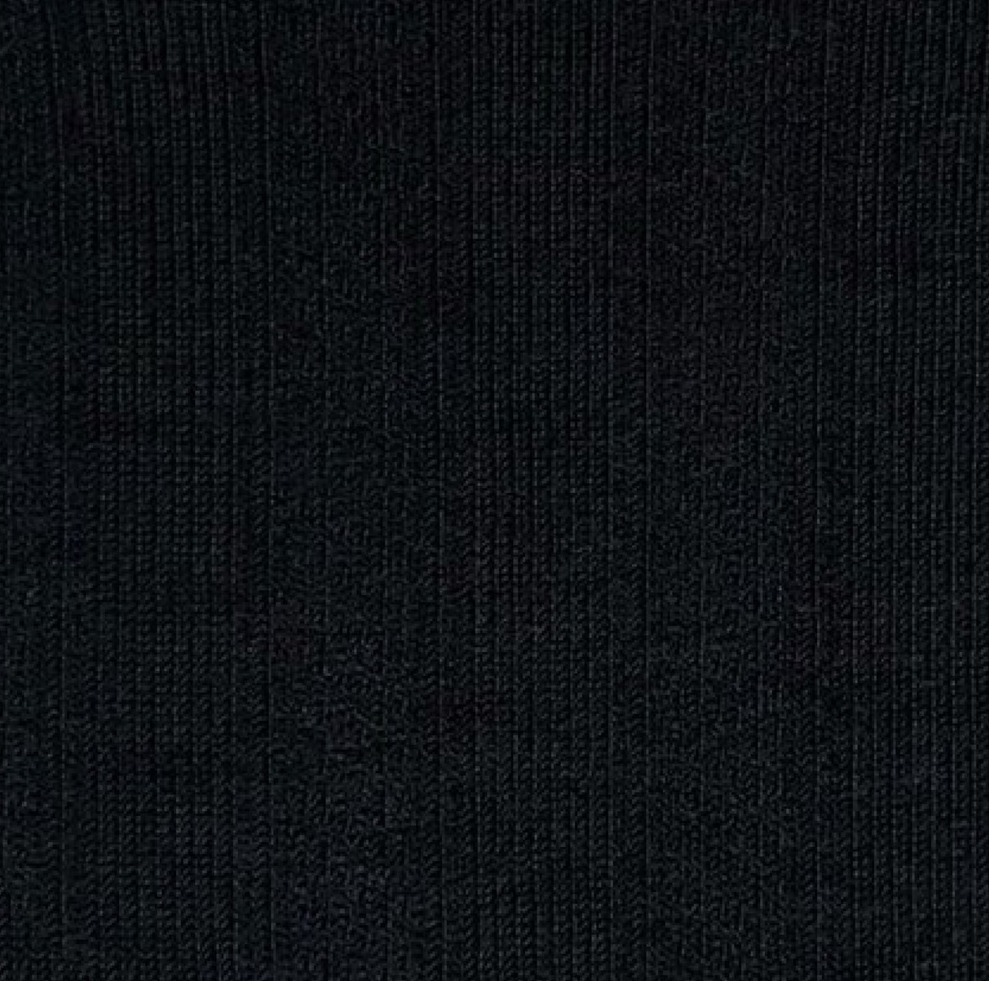 SiSi Smooth Calzino - Super soft black modal fashion ankle socks with a small cable knit style vertical stripe pattern swatch.