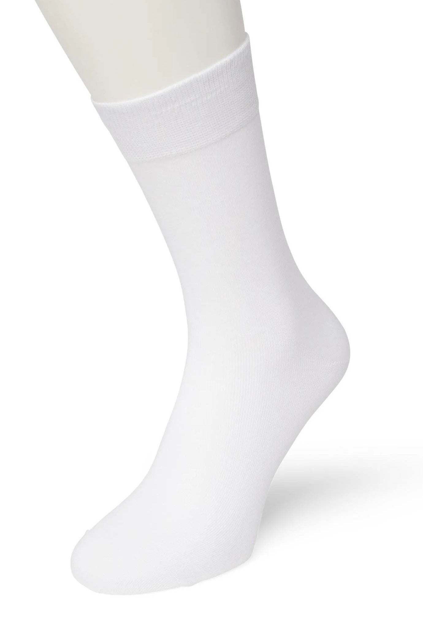 Bonnie Doon 83422 Cotton Sock - white ankle socks available in women sizes