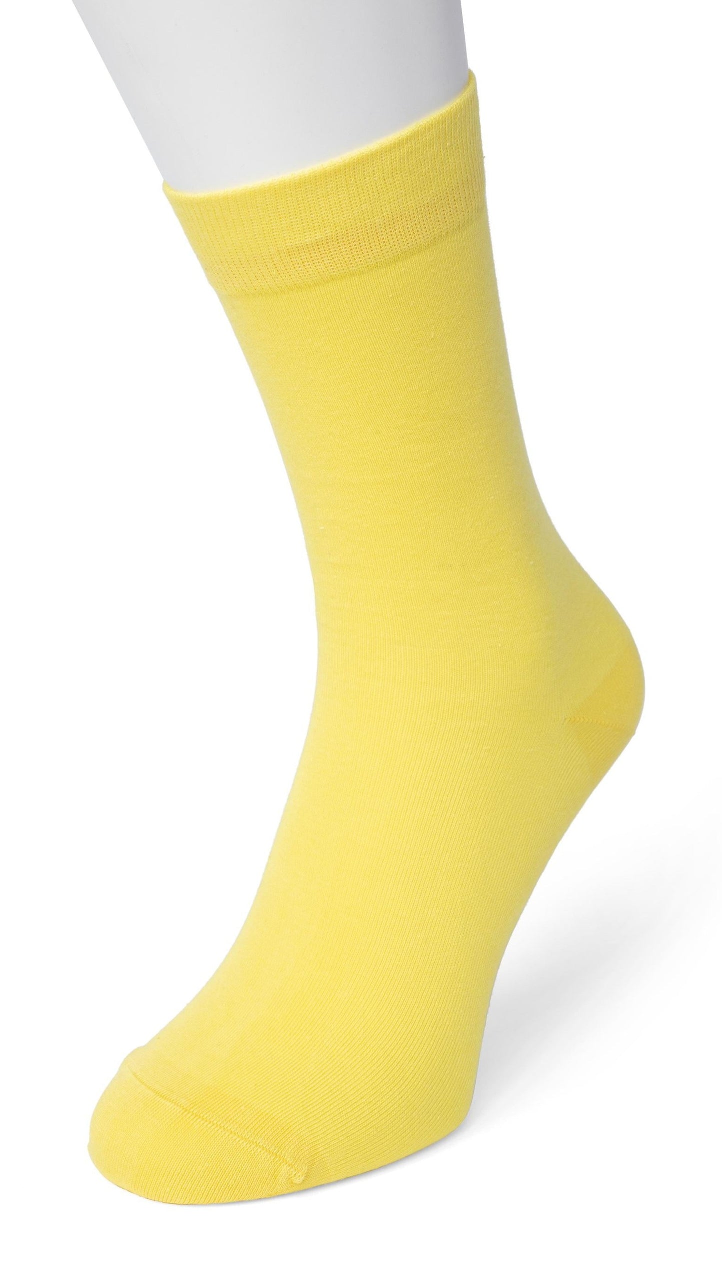 Bonnie Doon 83422 / BD632401 Cotton Sock - Lemon yellow ankle socks available in men and women sizes.