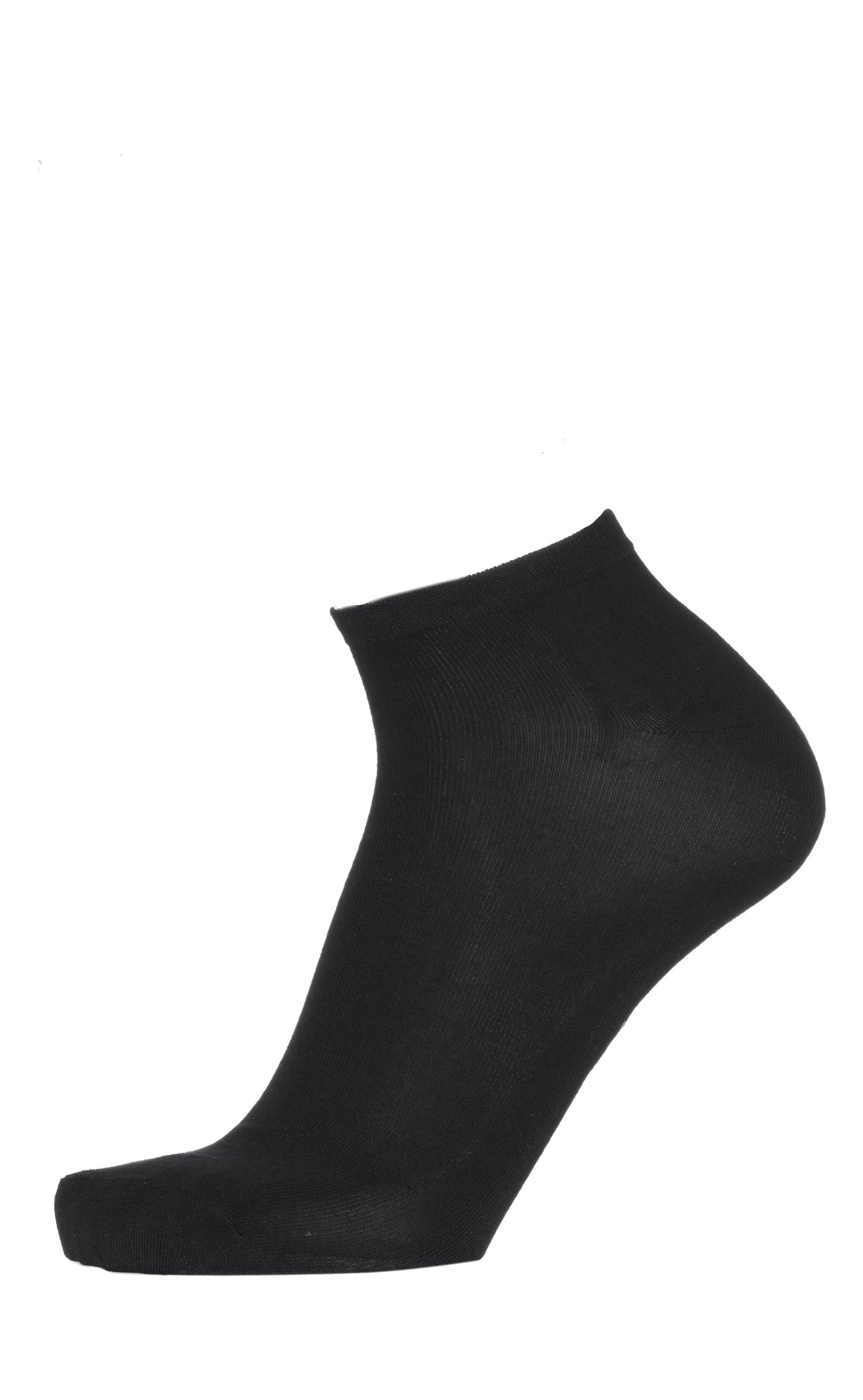 Bonnie Doon BD041099 Bamboo Short Sock - Black soft and breathable bamboo mix low ankle socks.