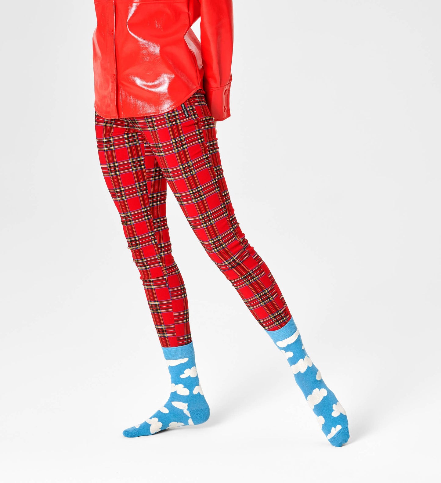 Happy Sock CLO01-6700 Cloudy Sock - Sky blue cotton crew length ankle socks with off white fluffy cumulus clouds pattern. Available in men and women's sizes.