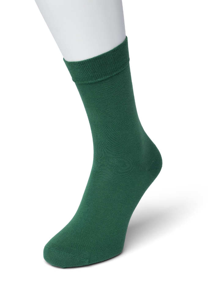 Bonnie Doon 83422 / BD632401 Cotton Sock -  Bottle green socks available in men and women sizes