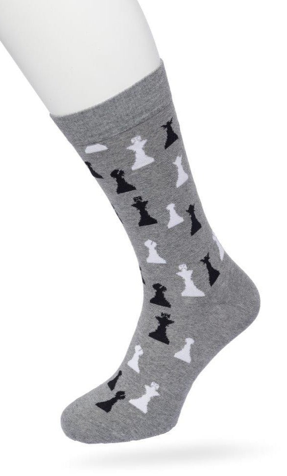 Bonnie Doon Chess Socks - Light grey cotton crew length ankle socks with chess pieces pattern in white and black, shaped heel and flat toe seams.