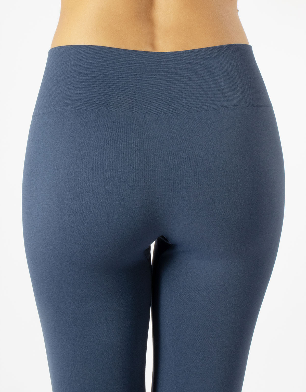 Calzitaly Seamless Leggings - Soft and plain denim blue leggings with a deep elasticated waist band and gusset for a comfortable fit.