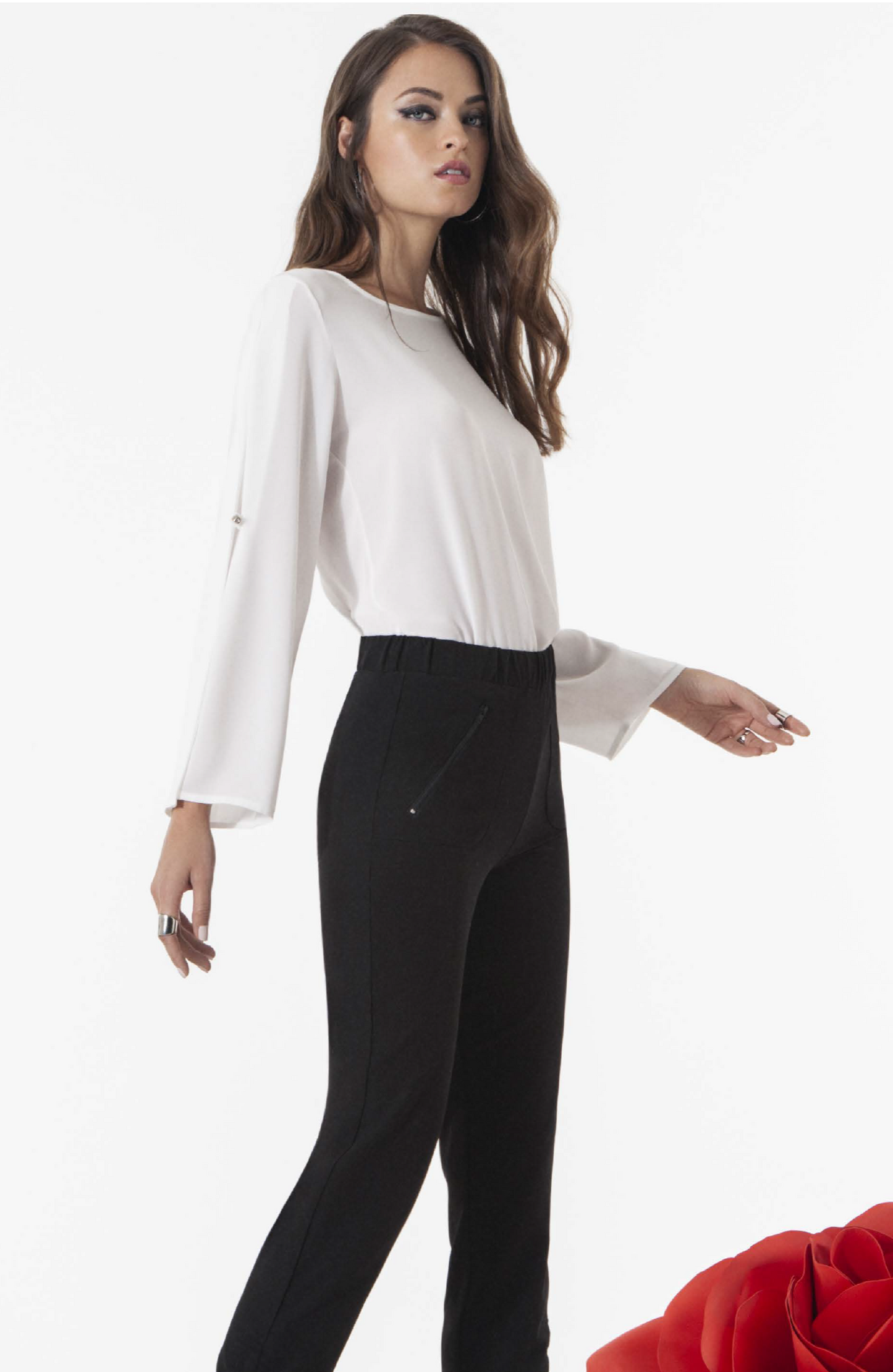 Omsa 3643 Camicia Bottone - Light flowy off white round neck top with open flared sleeves and diamante button closure