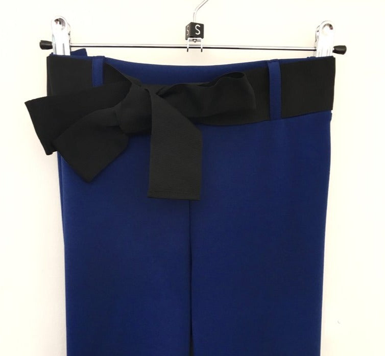 Omsa 3031 Special Leggings - High waisted trouser leggings with black ribbon. Available in blue and black.