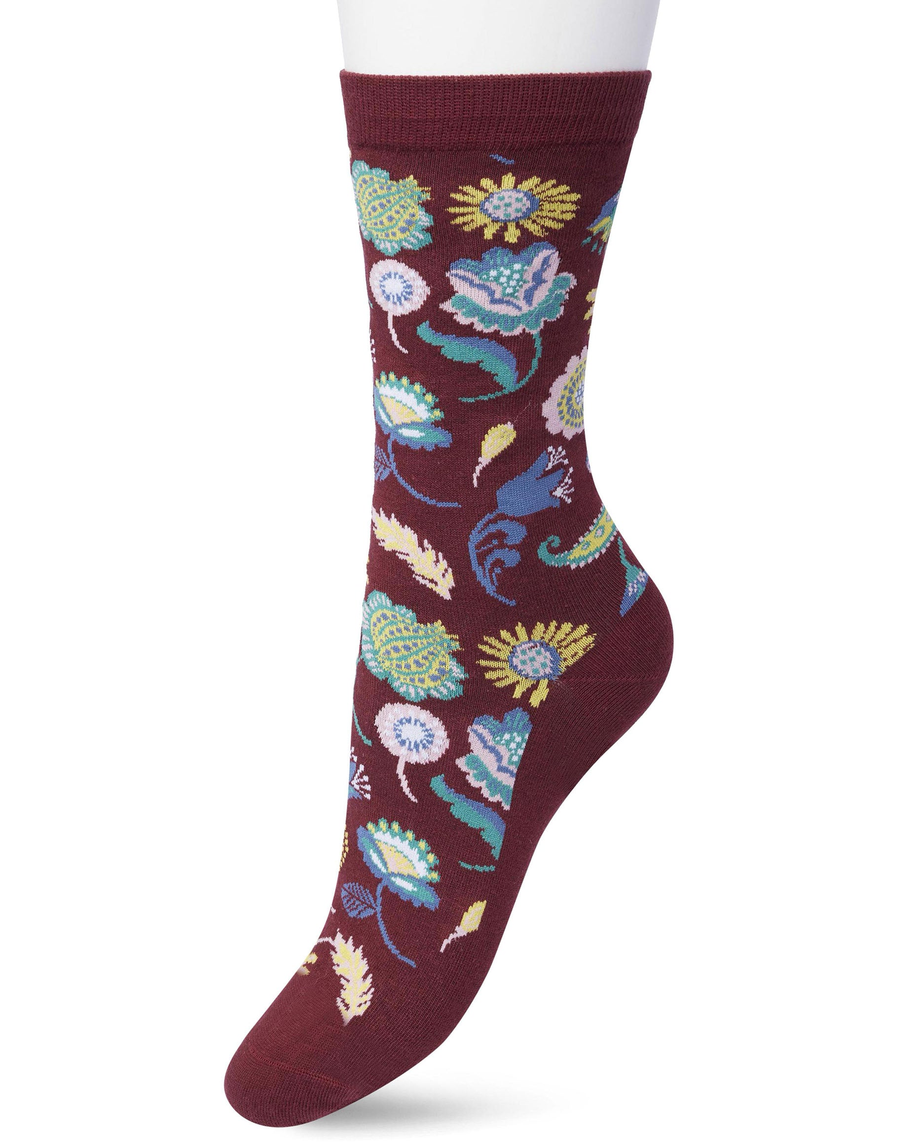 Bonnie Doon BP211121 Flower Fantasy Sock - Wine cotton ankle socks with a woven multicoloured floral pattern.