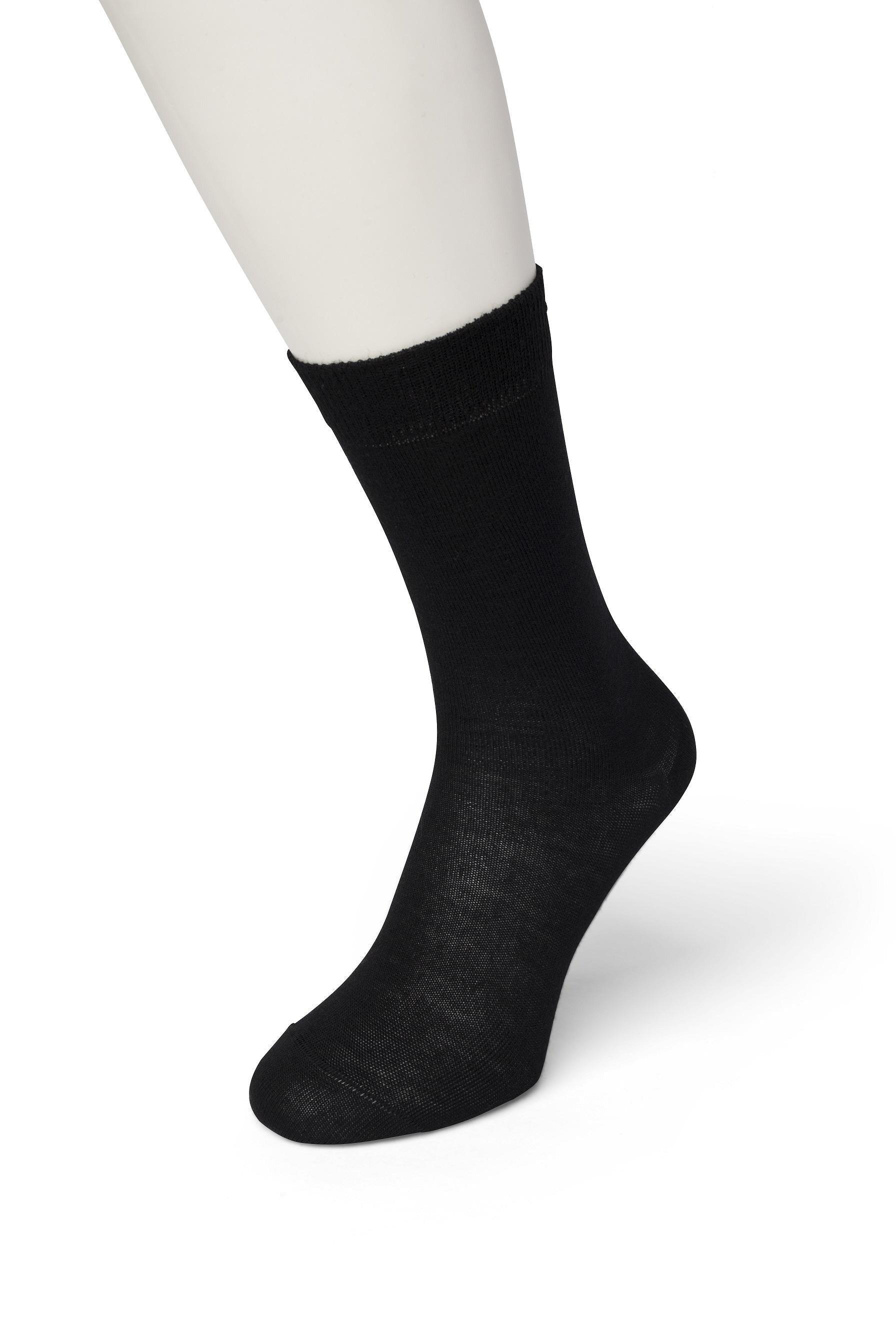 Bonnie Doon Wool/Cotton Sock BD631402 - black warm thermal ankle socks perfect for the cold Winter weather
