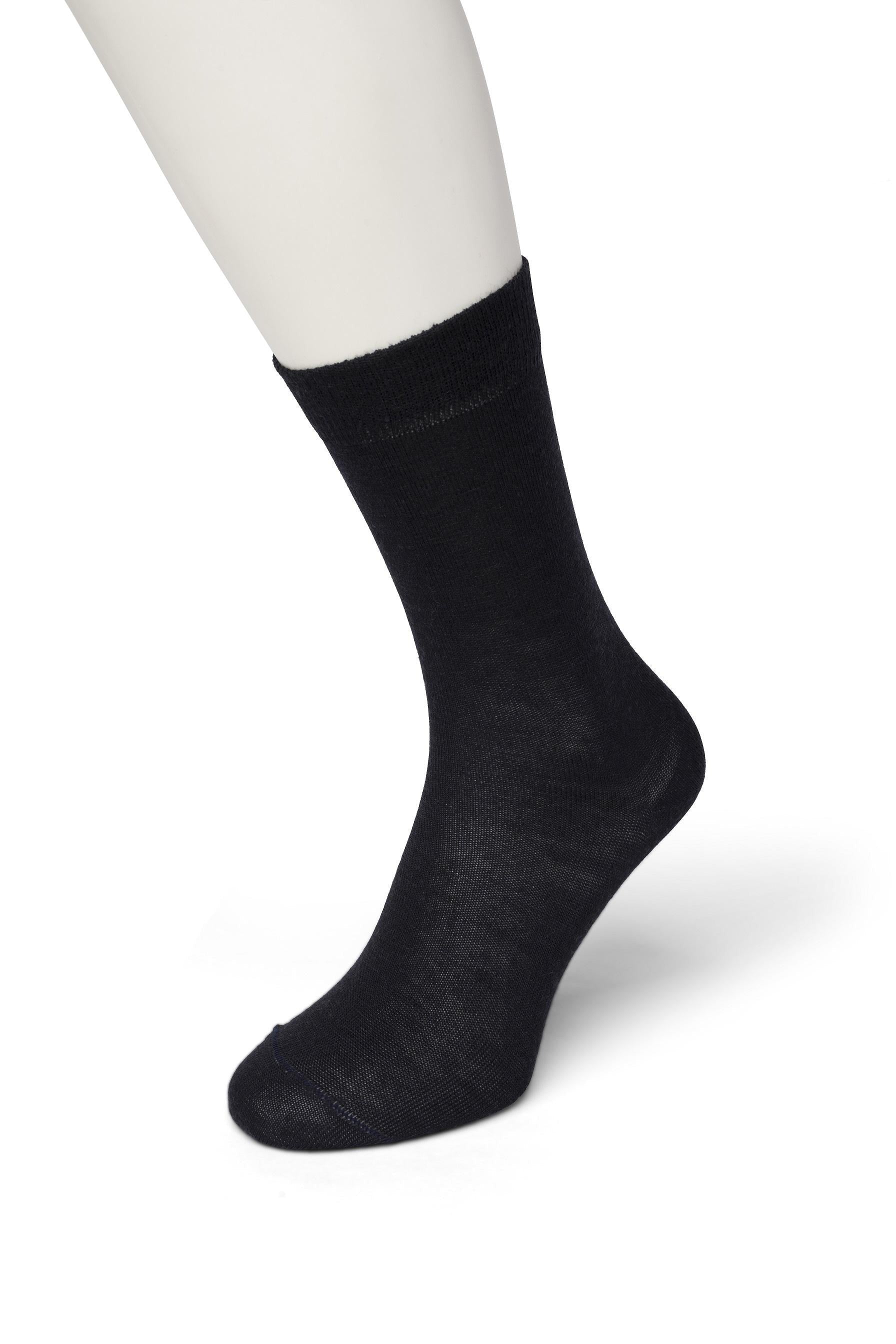 Bonnie Doon Wool/Cotton Sock BD631402 - Dark navy blue warm thermal ankle socks perfect for the cold Winter weather