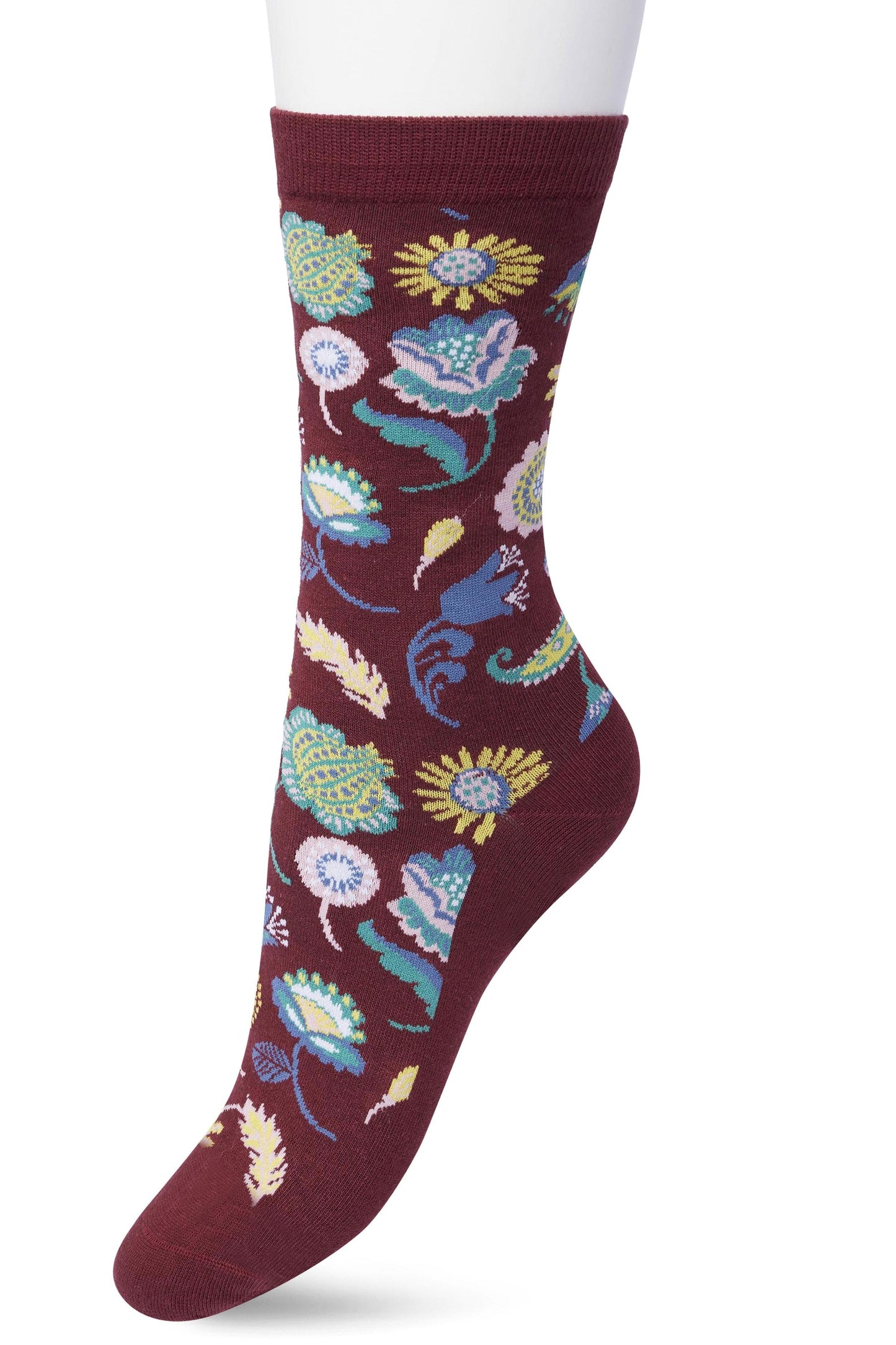 Bonnie Doon BP211121 Flower Fantasy Sock - Wine cotton ankle socks with a woven multicoloured floral pattern.