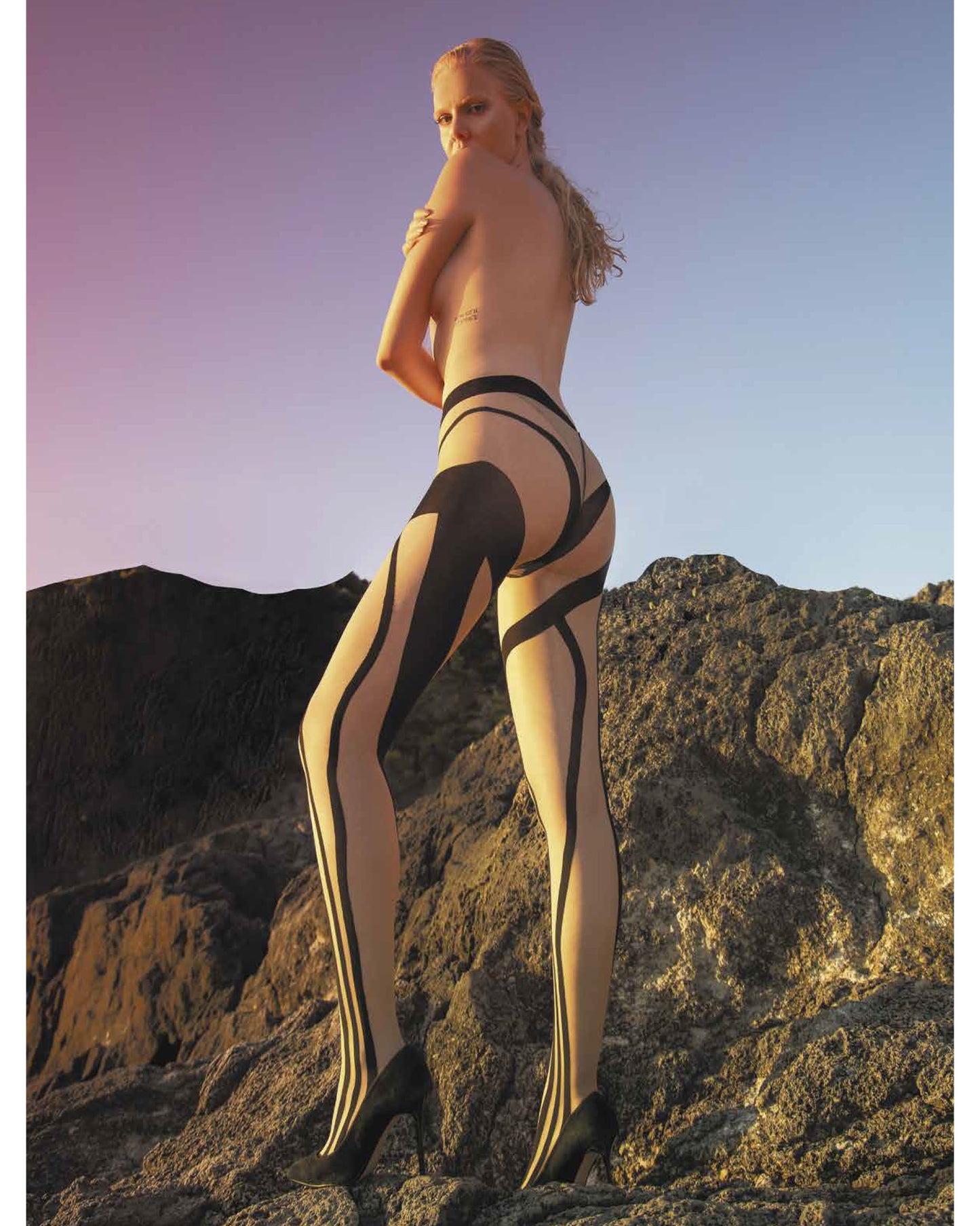 Trasparenze Pollux Collant - Sheer nude fashion tights with woven opaque striped panelling design.