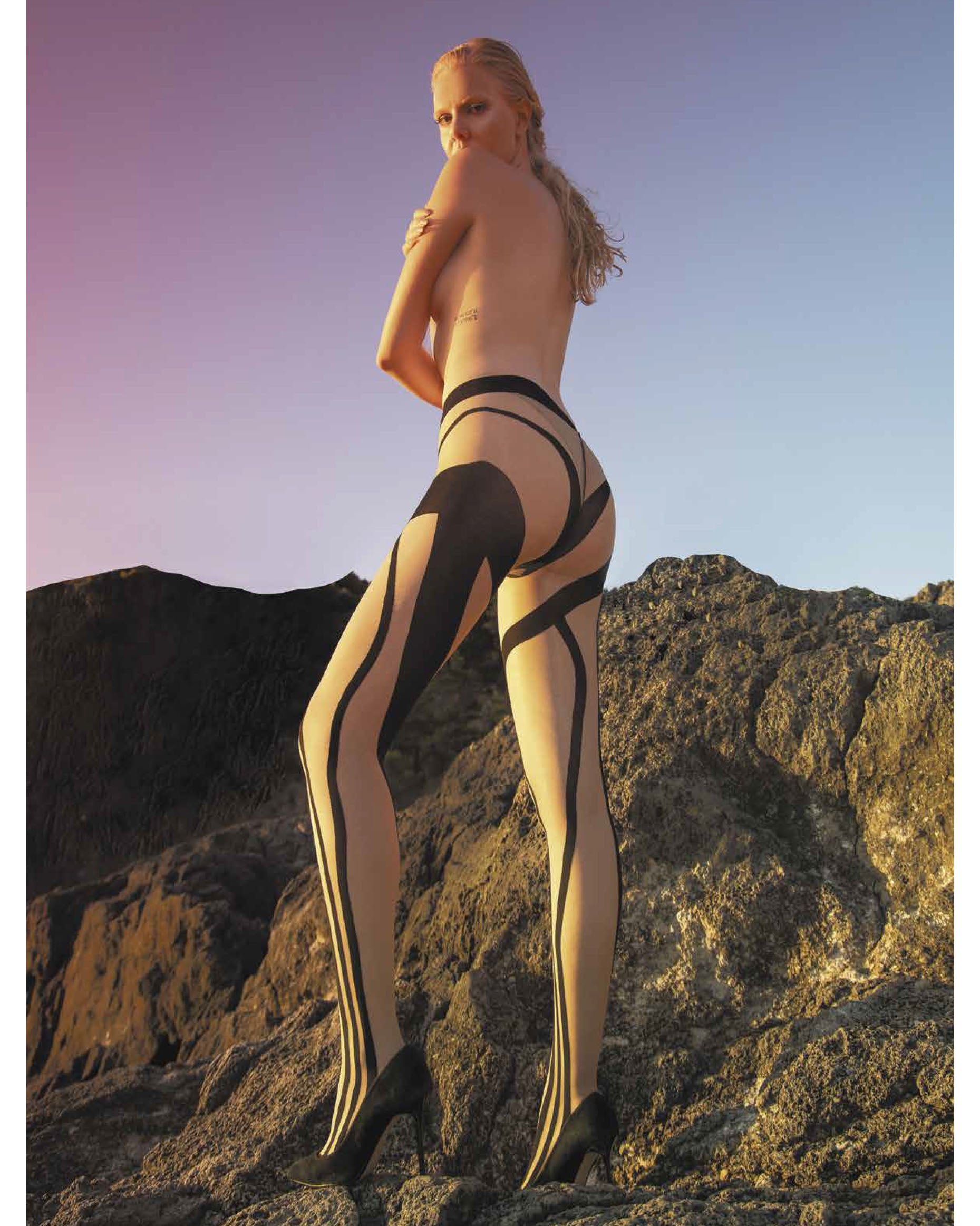 Trasparenze Pollux Collant - Sheer nude fashion tights with woven opaque striped panelling design.