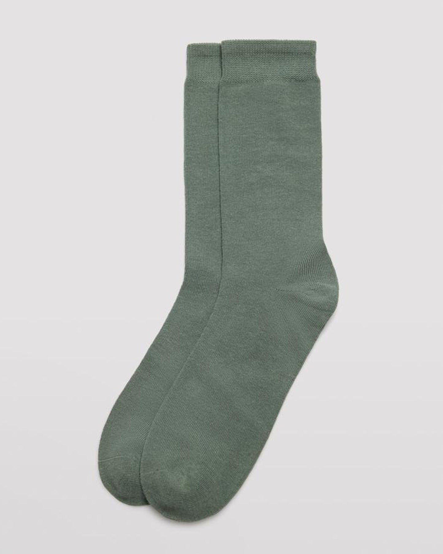 Ysabel Mora 12725 Basico - Plain cotton ankle socks in sage green