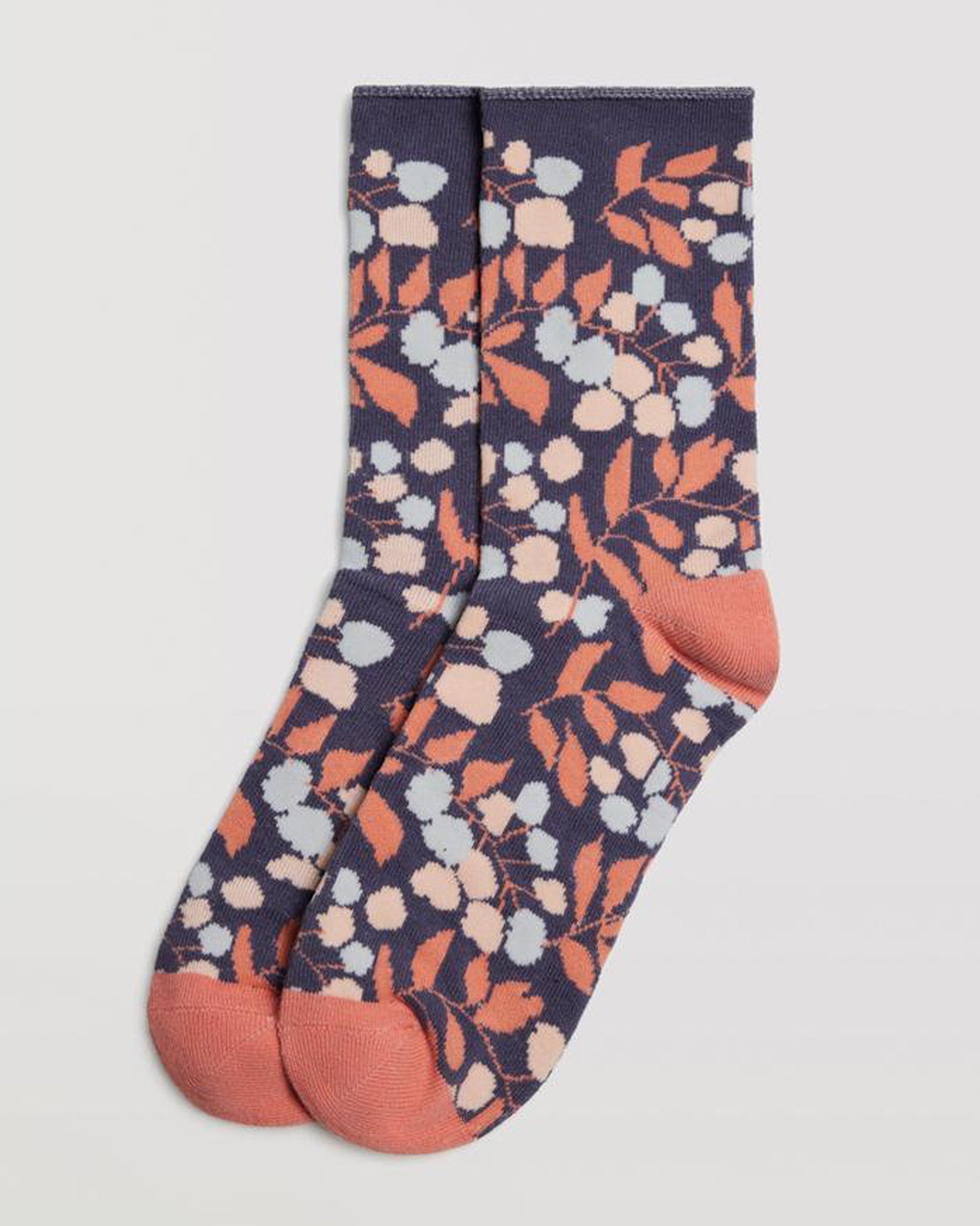 Ysabel Mora 12876 Floral Leaf Sock - Denim blue cotton crew socks with an all over leaf and floral pattern in shades of peach and light blue, shaped heel, flat toe seam and no cuff edge roll.