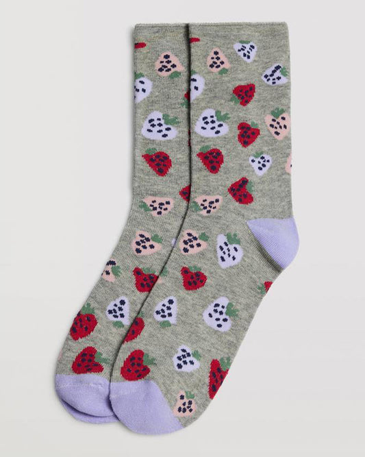 Ysabel Mora 12881 Strawberry Socks - Light grey cotton socks with an all over strawberry style pattern in red, pale pink, blue, sage green and navy with a lilac toe and heel and no cuff.