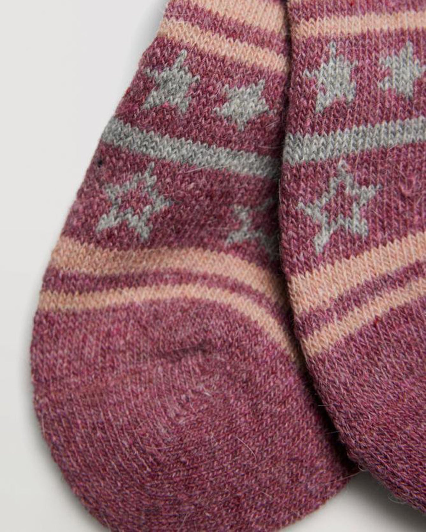 Ysabel Mora 12889 Stars & Stripes Angora Socks - Light wine coloured warm wool and angora mix thermal socks with a horizontal stripe and stars pattern in pale pink and light grey, shaped heel and deep elasticated comfort top.