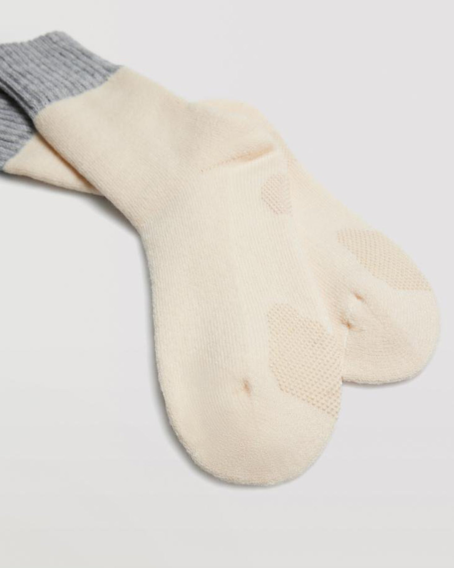 Ysabel Mora 12900 Gripper Socks - Warm cream slipper socks with a fluffy terry lining and anti-slip gripper on the sole and light grey contrasting deep ribbed cuff.