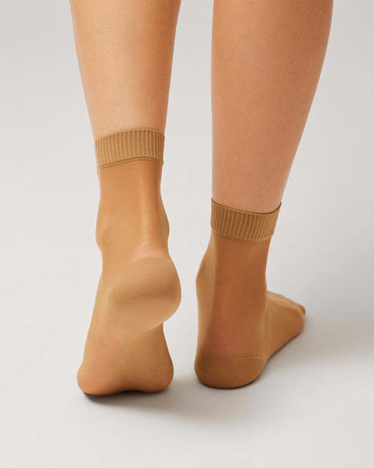 Ysabel Mora 18114 Sheer Reinforced Ankle Socks - Sheer tan ankle sock with an opaque reinforced toe and heel and soft ribbed anti-pressure comfort cuff.