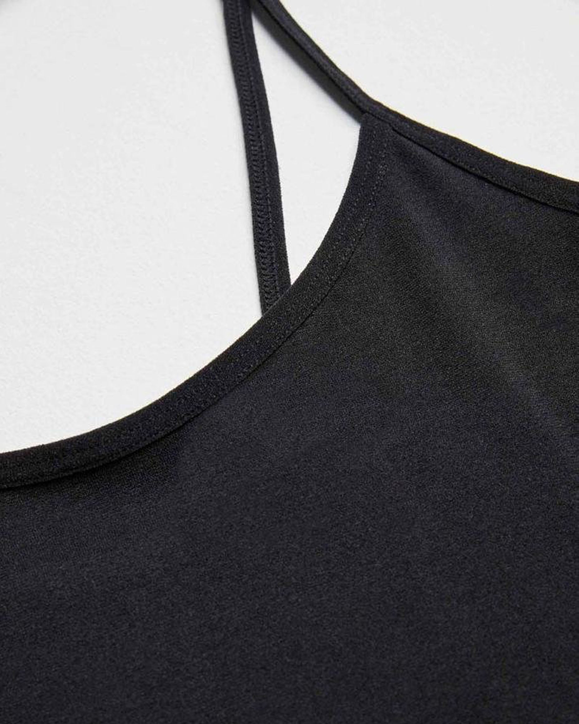 Ysabel Mora - 19105 Camiseta Tirante Fino - white seamless microfibre cami spaghetti string top, close up of trim and strap.