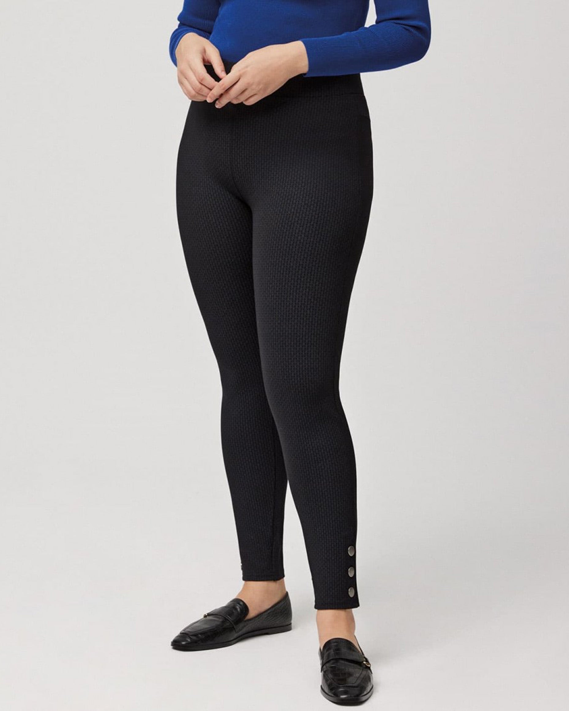 Ysabel Mora 70154 Geometric Leggings - Black trouser leggings with a subtle diamond jacquard pattern in grey and dull metal circular button studs at the cuffs.