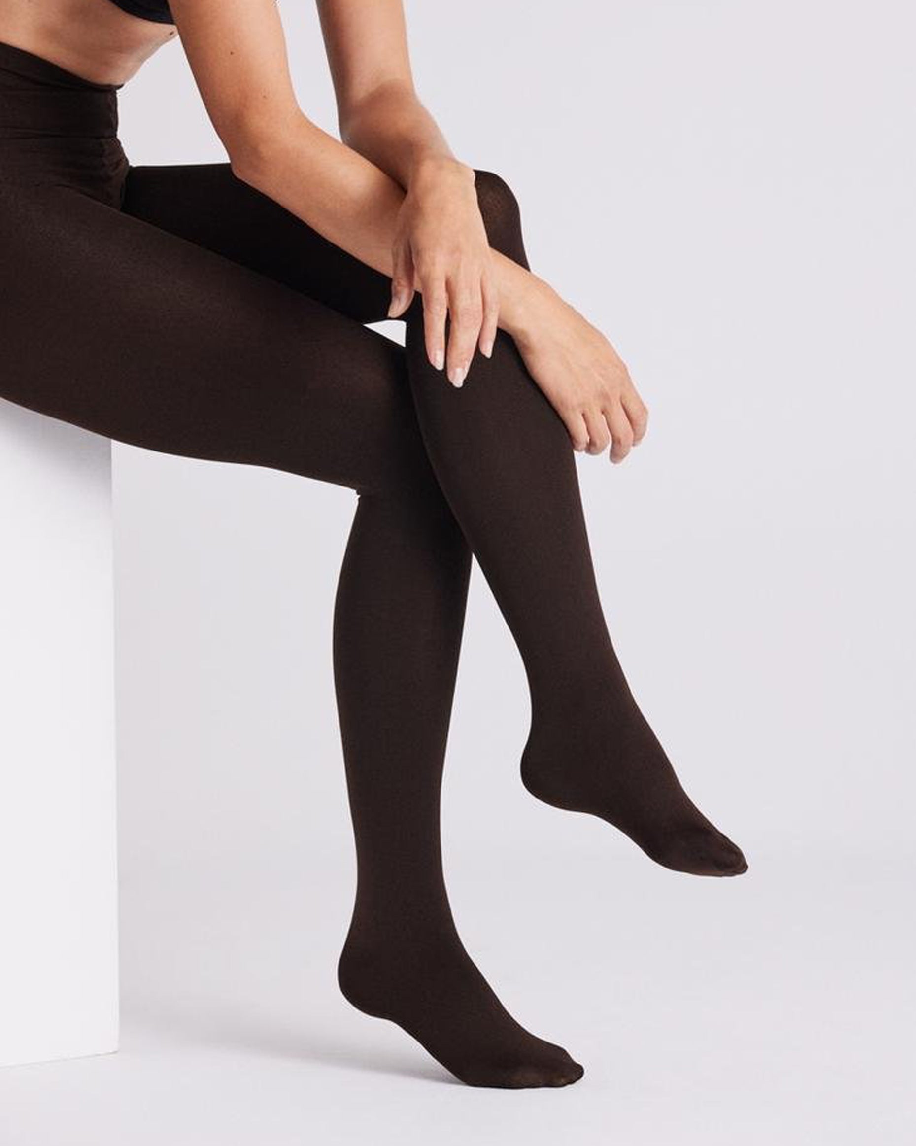 Ysabel Mora - 16841 Thermal Fleece Lined Tights in dark brown (marrón).