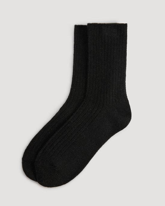 Ysabel Mora 12853 No Cuff Wool Sock - Black soft and warm wool ribbed knitted thermal socks with no cuff, shaped heel and flat toe seam.