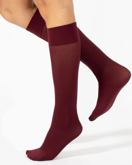 Calzitaly Opaque Knee-High Socks - Soft matte opaque 40 denier knee-high socks with a deep elasticated cuff in wine / burgundy colour.