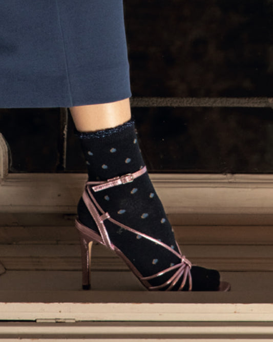 Omero Spot Calzino - Navy soft cotton quarter high ankle socks with a raised spot effect in light blue and beige pattern and loose navy blue sparkly lamé cuff.