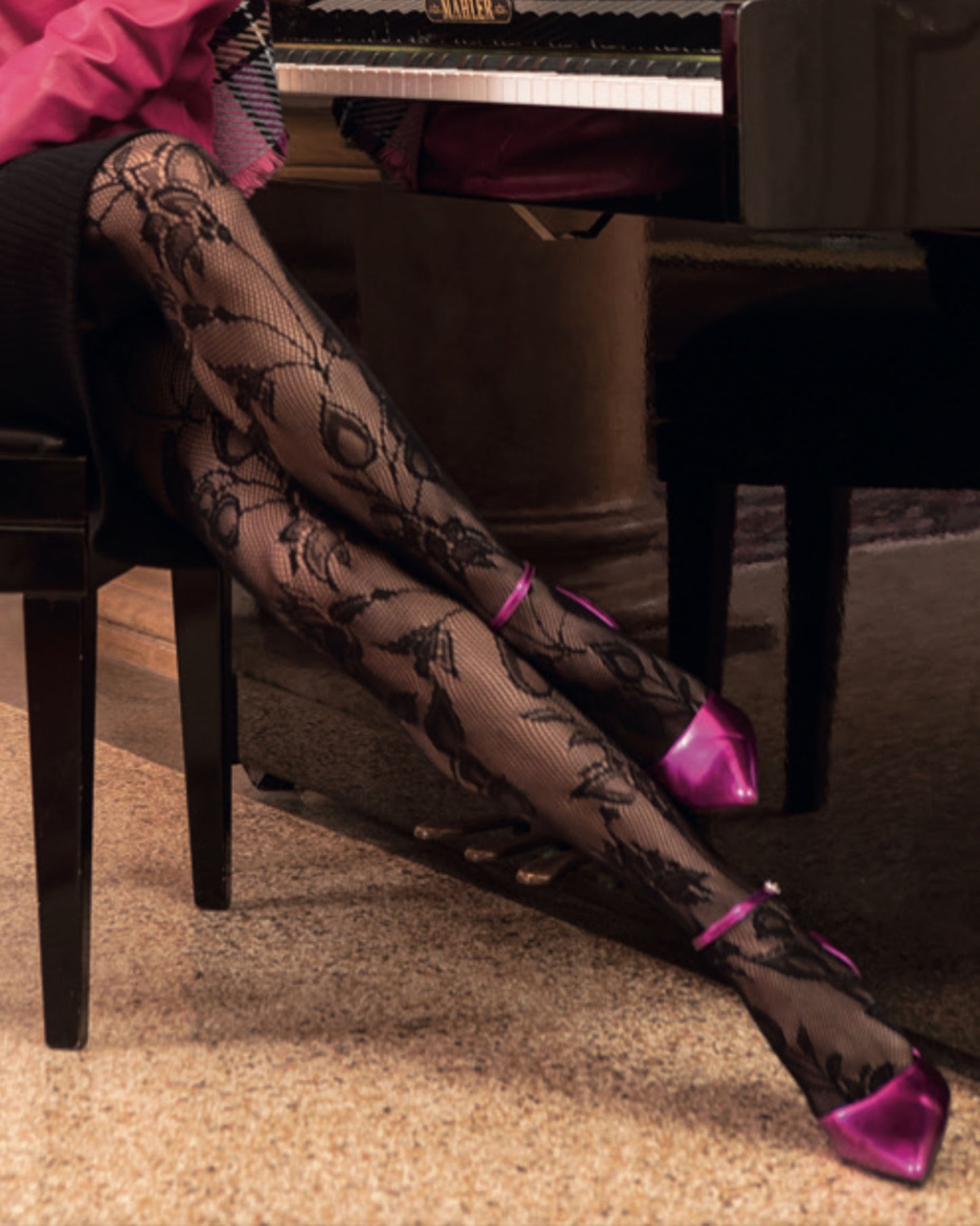 Omero Waterlily Collant - Black openwork fashion tights with a floral leaf lace style pattern.