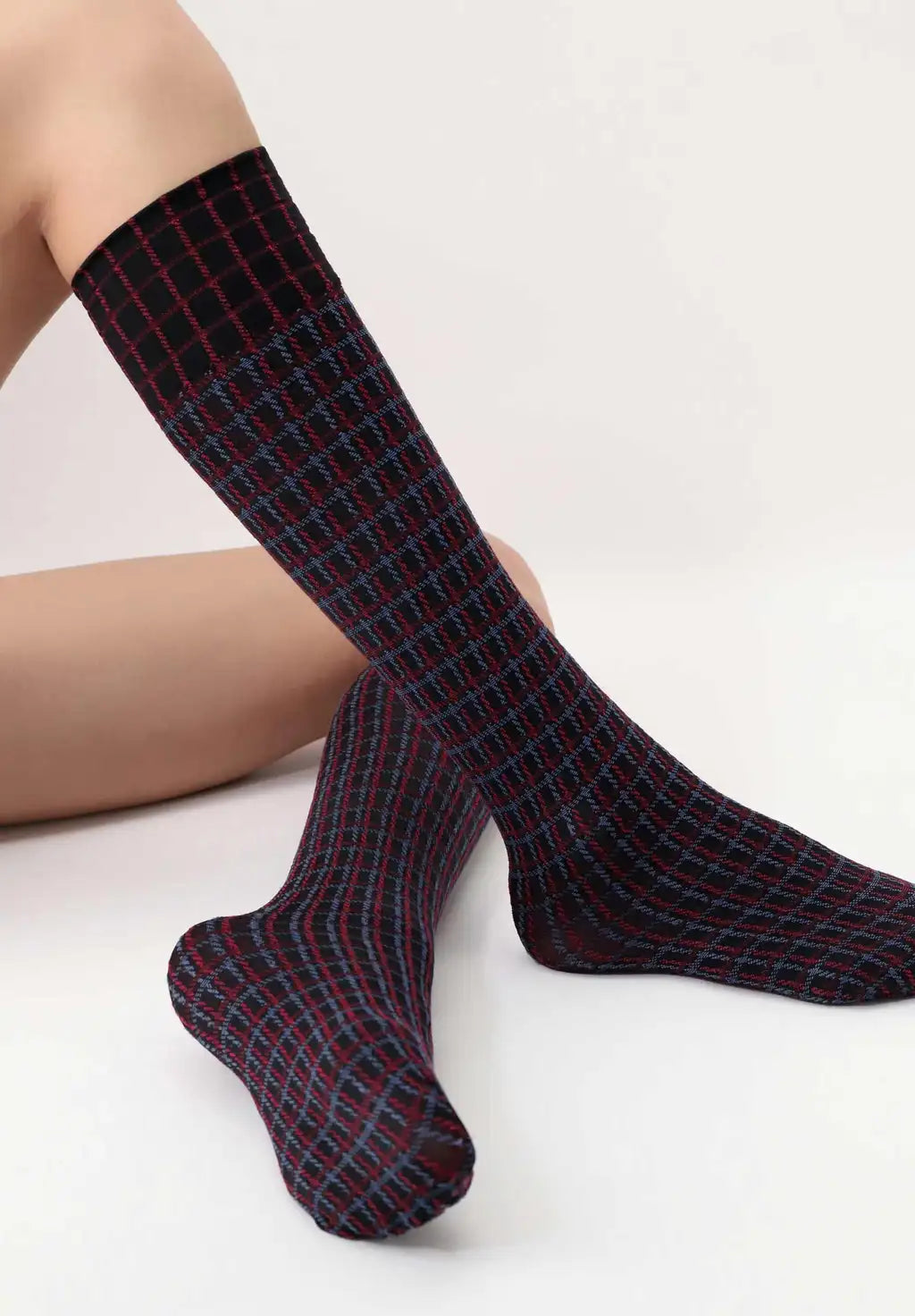 Oroblù Check Knee-Highs - Navy opaque fashion knee-high socks with a tartan plaid style linear pattern in blue and red.