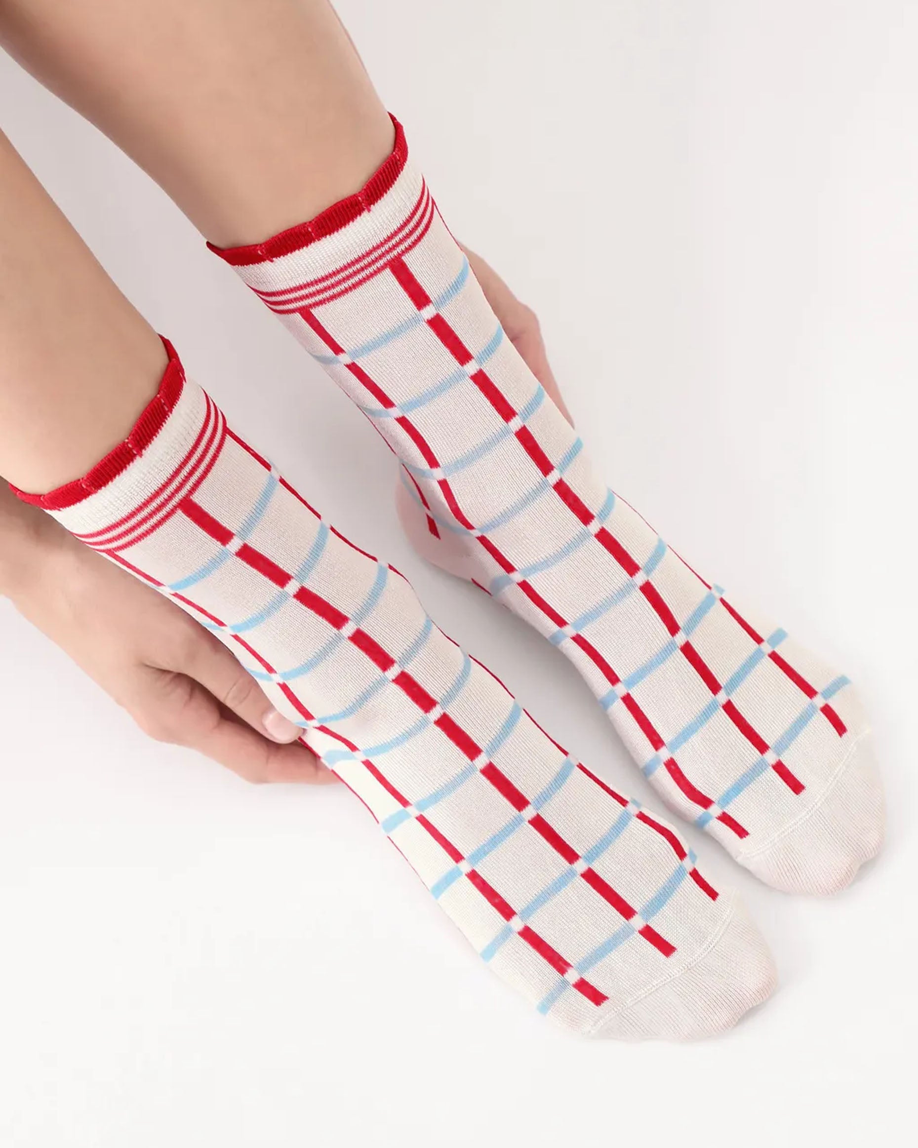 Oroblu Check Sock - Off white checked linear pattern in red and blue crew length ankle socks with a double striped cuff and frill scalloped cuff.