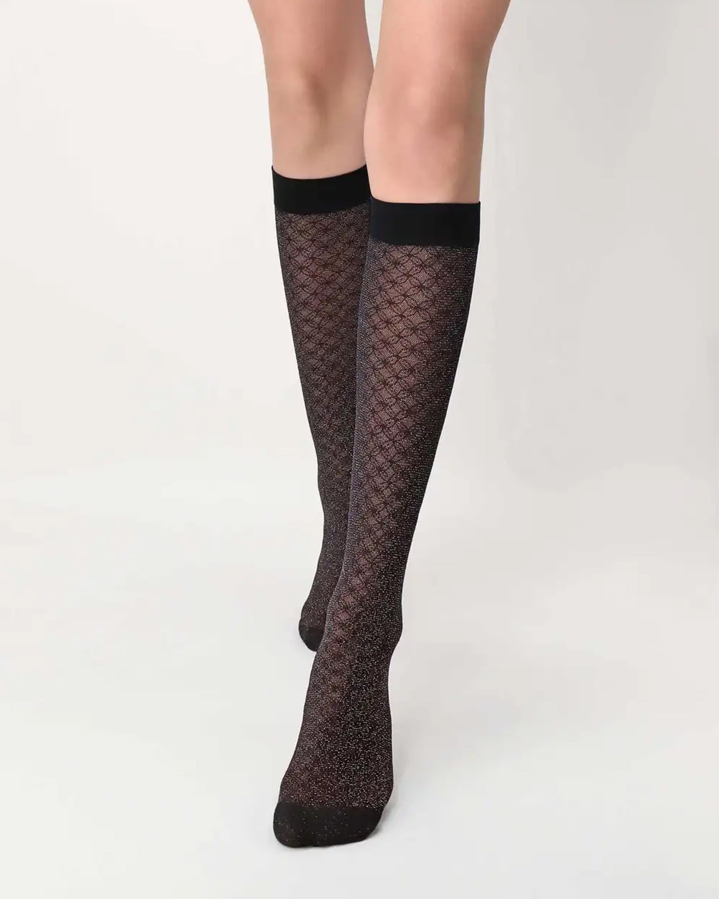 Oroblù Sparkly Lace Knee-Highs - Semi sheer fashion tights with an all over delicate geometric lace style pattern in silver lamé, plain reinforced toe and plain comfort cuff.