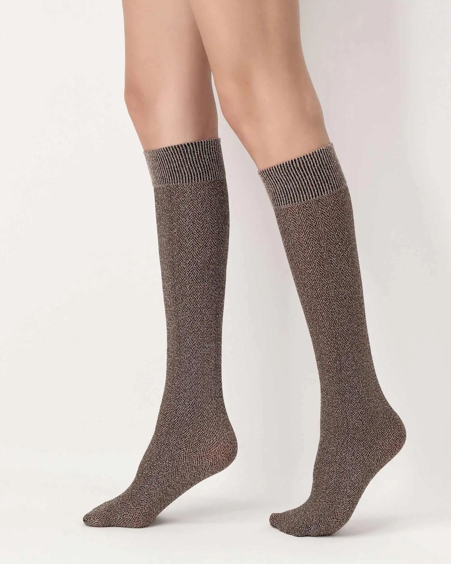 Oroblù Tweed Sparkly Knee-Highs - Opaque two-toned tweed herringbone patterned fashion knee-high socks in beige and black with sparkly silver lamé and light ribbed elasticated comfort cuff.