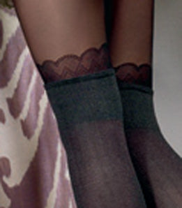 Omsa 3206 Glam Collant - Semi sheer fashion tights with a mock opaque vertical stripe herringbone style thigh high sock with a scalloped zig-zag lace design cuff, flat seams, hygienic gusset and invisible toes. Available in black, brown and purple.