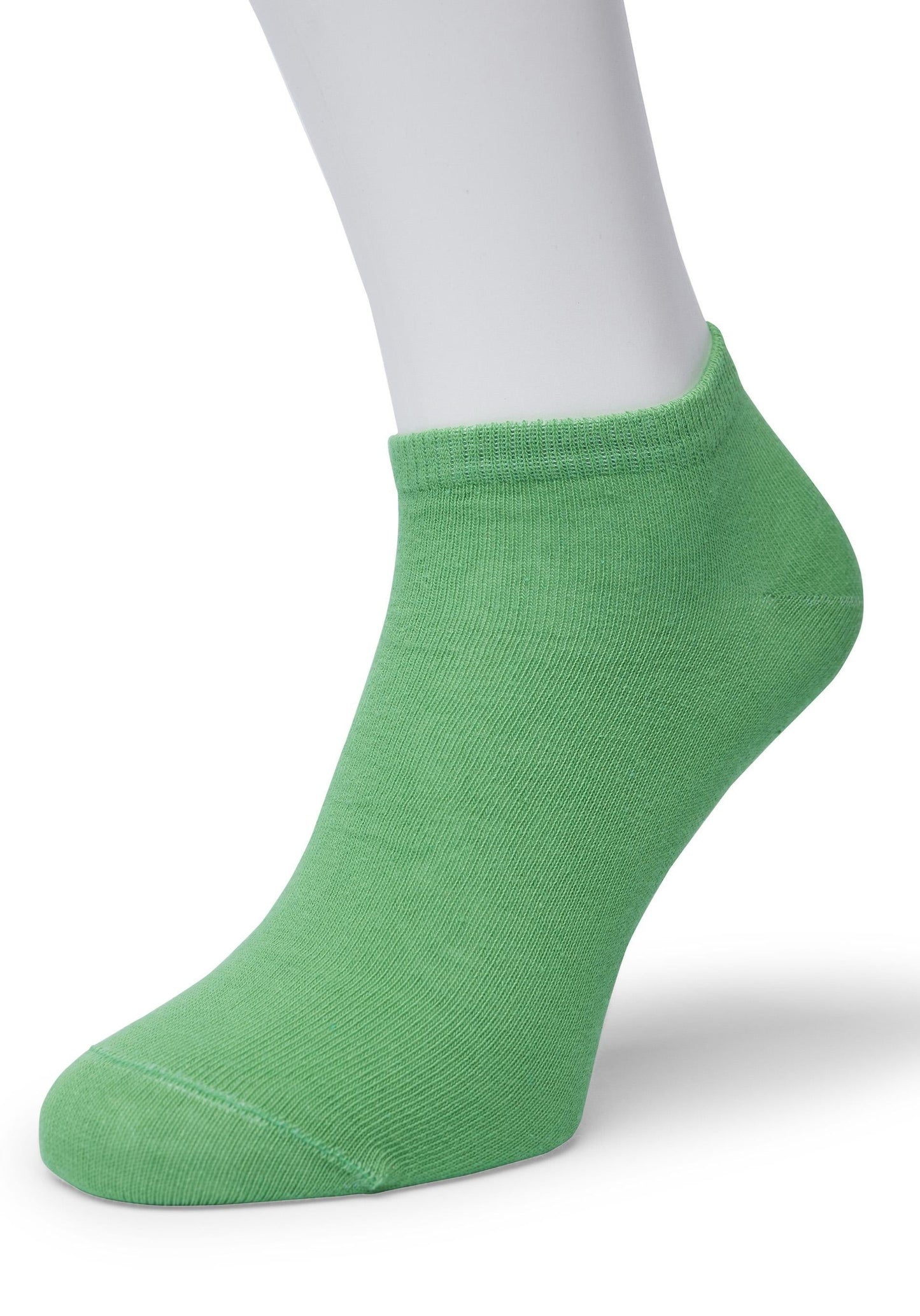 Bonnie Doon BD811001 Cotton Short Ankle Sock - Bright green (summer) Low rise cotton mix socks with flat toe seam and plain elasticated cuff. 