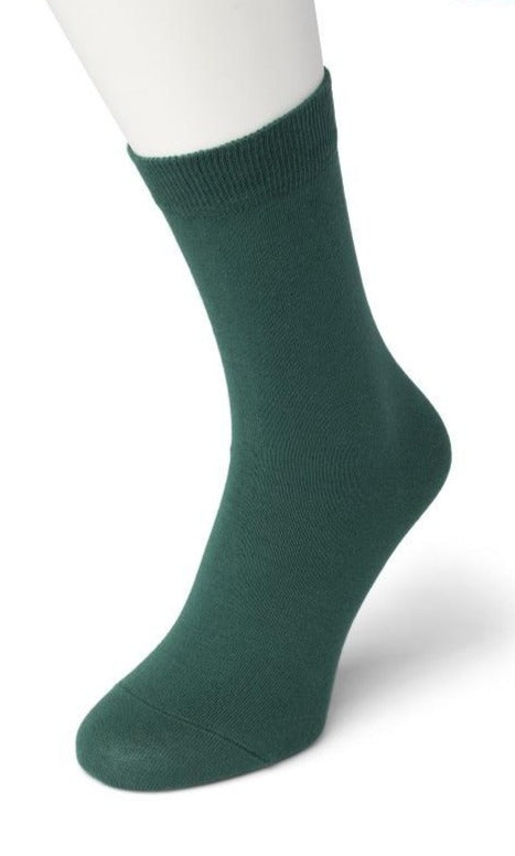 Bonnie Doon BP05.11.00 Bio Cotton Sock - Dark green soft sustainable organic cotton ankle socks with elasticated cuff and flat toe seams.