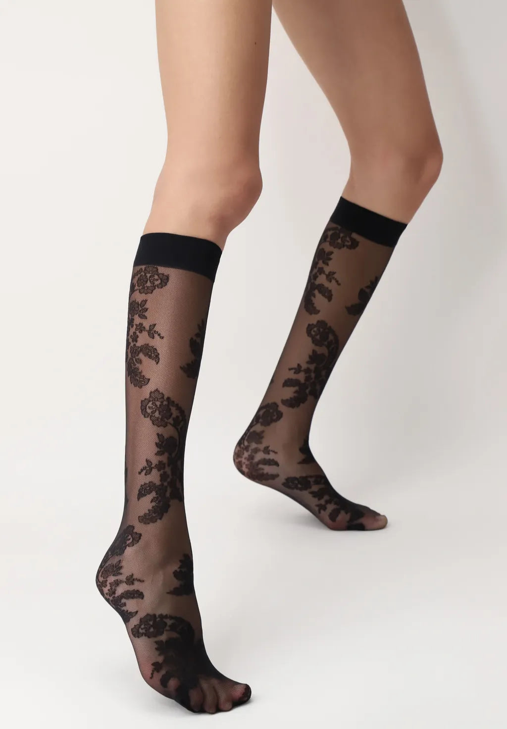 Oroblù Paisley Gambaletto - Sheer black fashion knee-high socks with a paisley lace style pattern and deep comfort cuff.