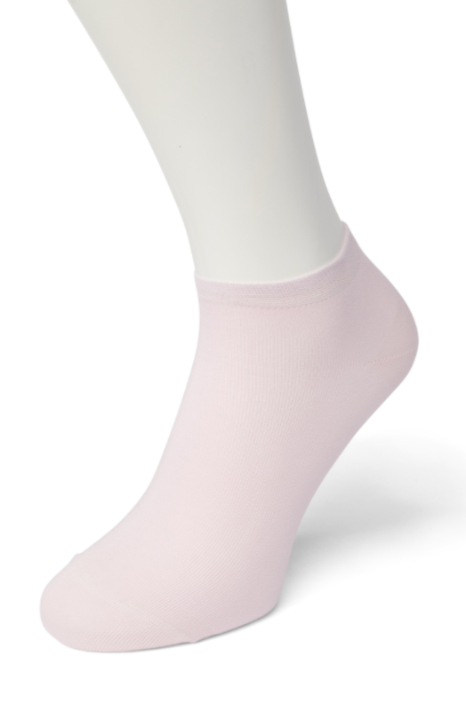 Bonnie Doon BD811001 Cotton Short Ankle Sock - Light Pink (pink panther) Low rise cotton mix socks with flat toe seam and plain elasticated cuff. 