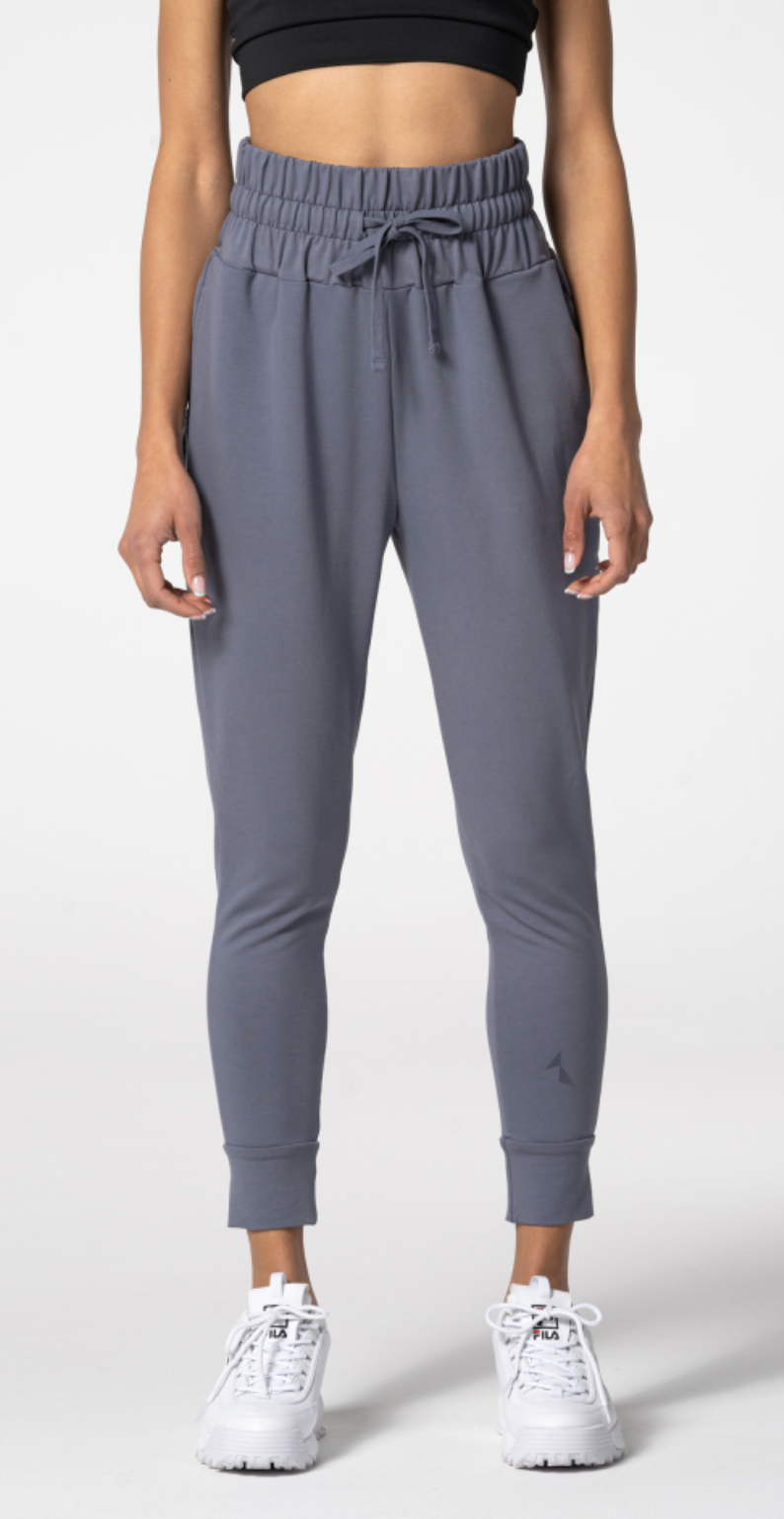 Carpatree Fair Sweatpants - Grey jogger style tracksuit bottoms with deep elasticated high waist that ties and pockets. Made of strong stretch cotton.