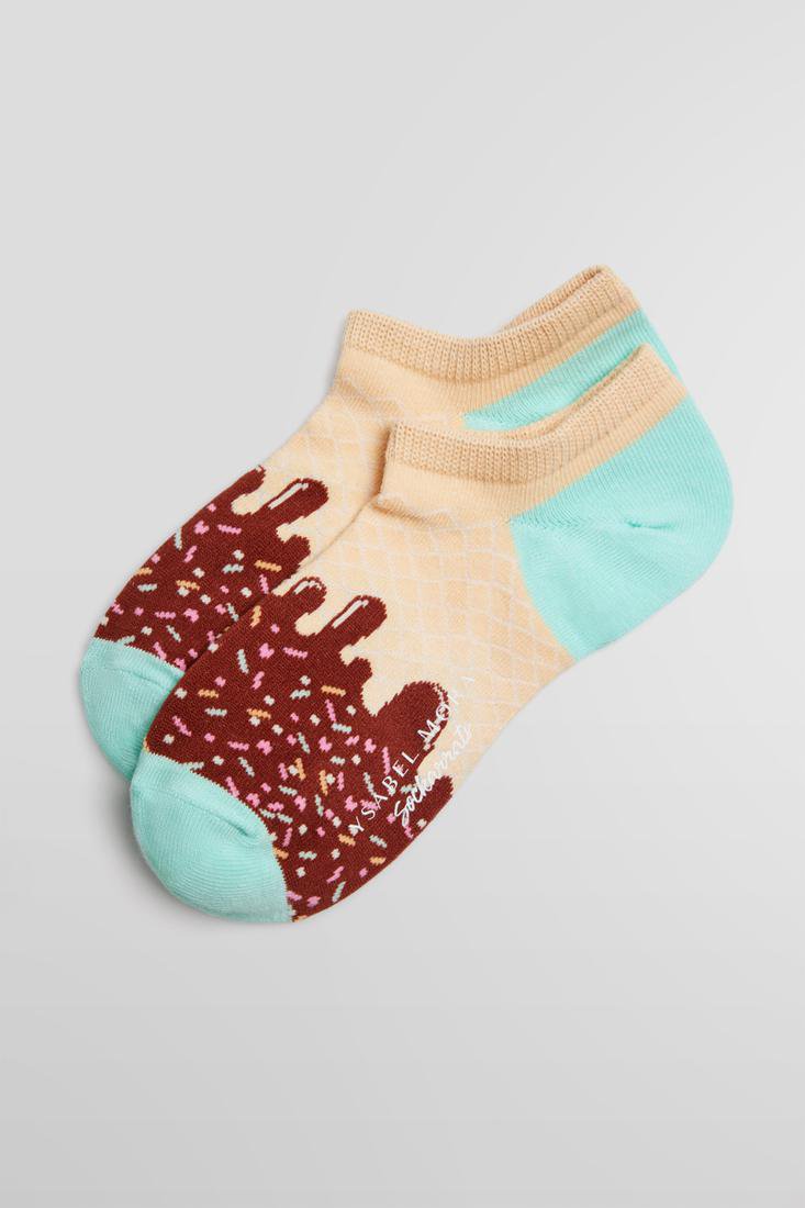 Ysabel Mora 12866 Ice-cream Liners - Low ankle sneaker socks for the ice-cream sundae lover with a waver style pattern, chocolate sauce with sprinkles design on the toe.