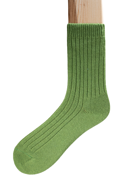 Connemara Merino Socks - Light green ribbed knitted ankle socks with plain sole, made with a mix of warm merino wool.