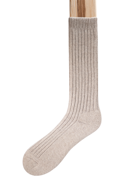 Connemara Merino Socks - Oat beige ribbed knitted ankle socks with plain sole, made with a mix of warm merino wool.