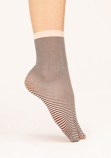 Fiore Delusion Socks - Light pink fashion ankle socks with a thin black horizontal pattern and plain thin cuff.