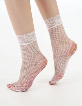 Pamela Mann - white lace trim cuff fishnet ankle socks