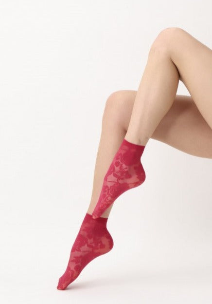 Oroblù All Colors Lace Socks - Sheer dark pink micro mesh fashion ankle socks with a woven floral lace style pattern and plain cuff.