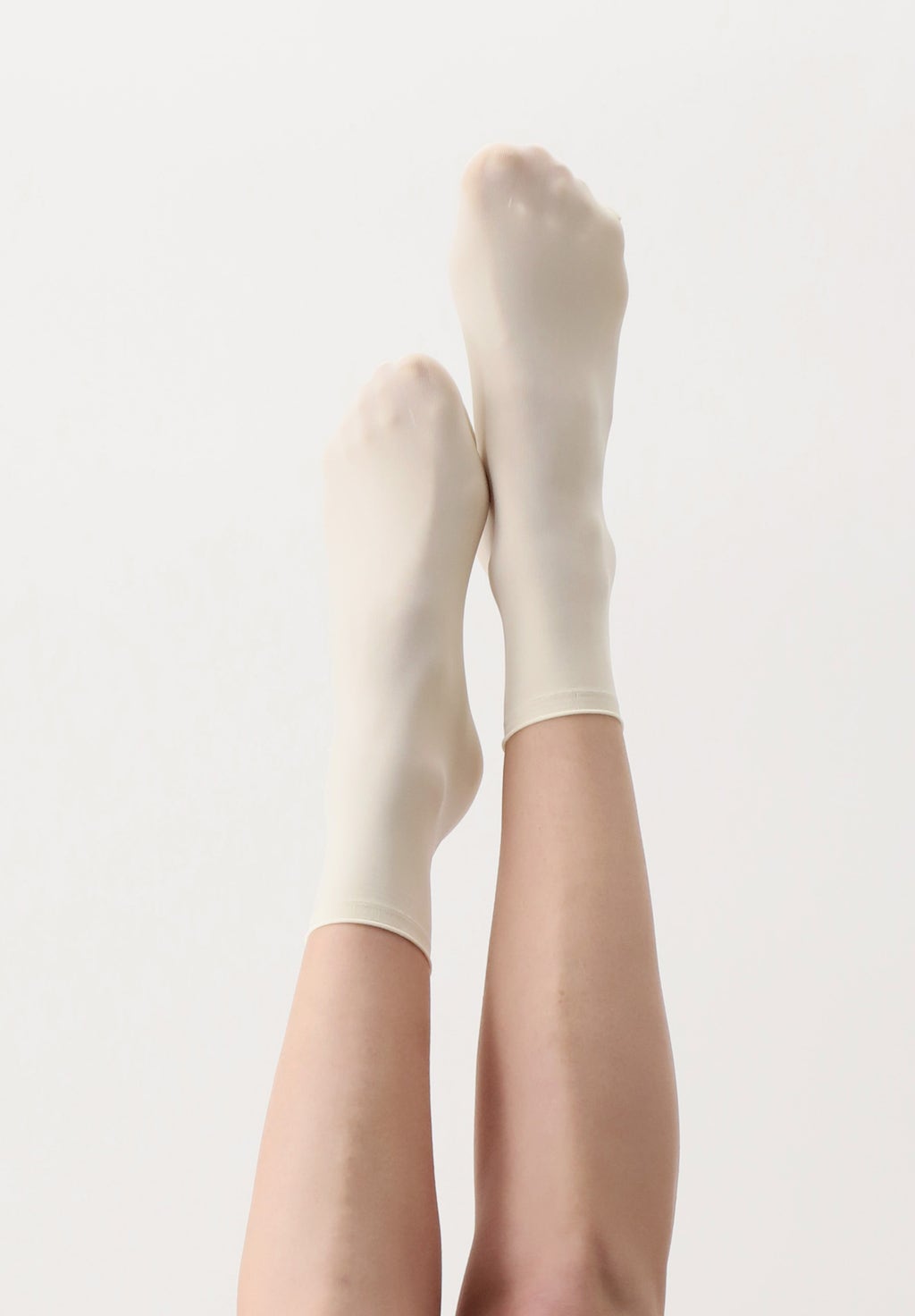 OroblÌ_ All Colors Sock - Soft plain pale pastel yellow (vanilla) opaque ankle tube socks with plain cuff.